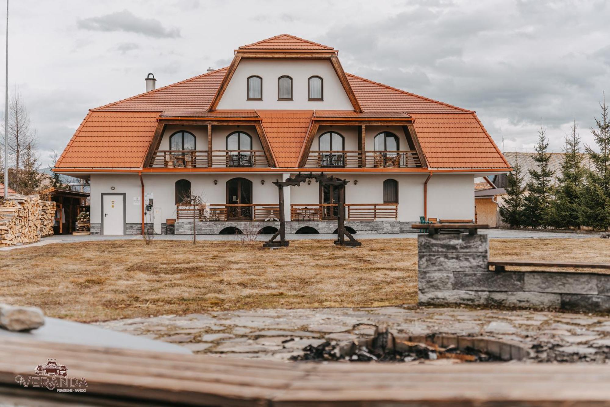 Veranda Panzio Remetea  Bagian luar foto